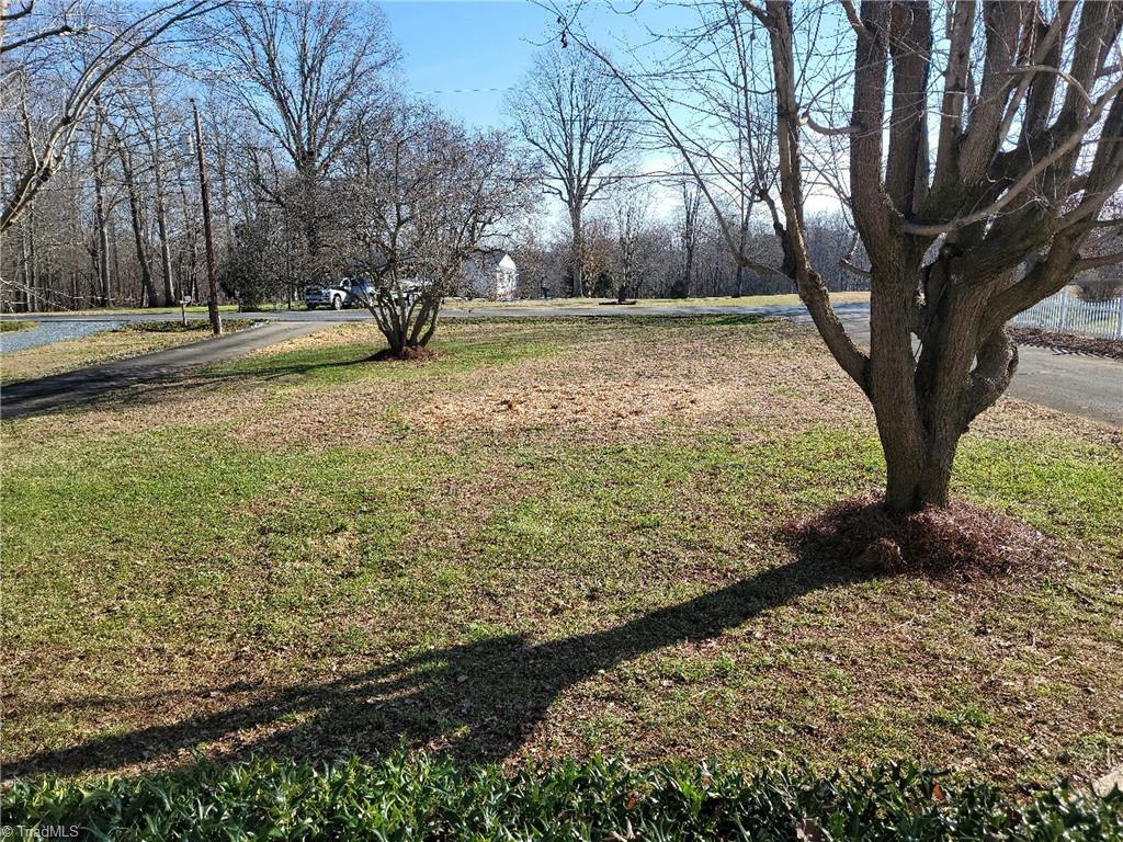2332 Mack Road Asheboro, NC 27205 - Photo 5 of 35 Gallery Image 5