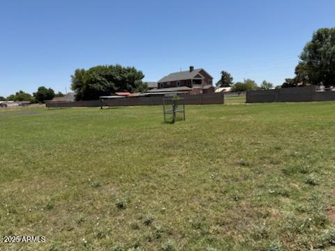 424 East Lehi Road, Unit 2 Mesa, AZ 85203 - Photo 3 of 39 a view of a green field