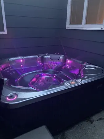 $344,900 | 1718 6th Avenue South, Fargo, ND 58103