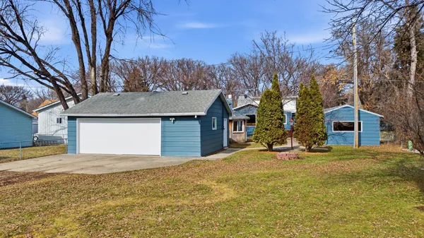 $344,900 | 1718 6th Avenue South, Fargo, ND 58103