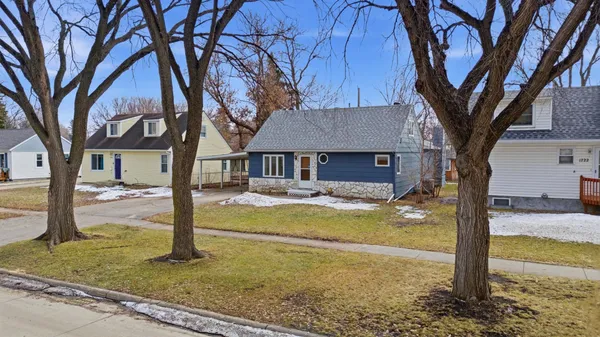 $344,900 | 1718 6th Avenue South, Fargo, ND 58103