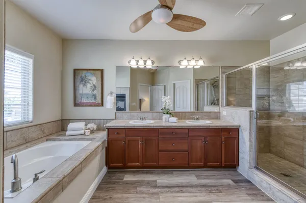 $579,900 | 6977 East Michigan Avenue, Fresno, CA 93727