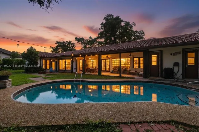 $1,099,999 | 9431 Sea Turtle Lane, Plantation, FL 33324