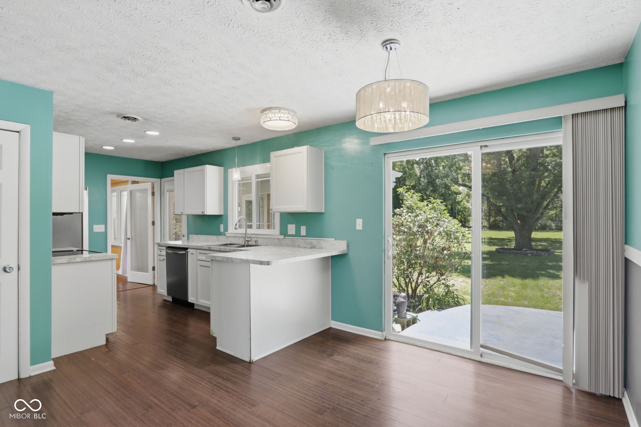 7115 West Ralston Road Indianapolis, IN 46221 - Photo 10 of 37
