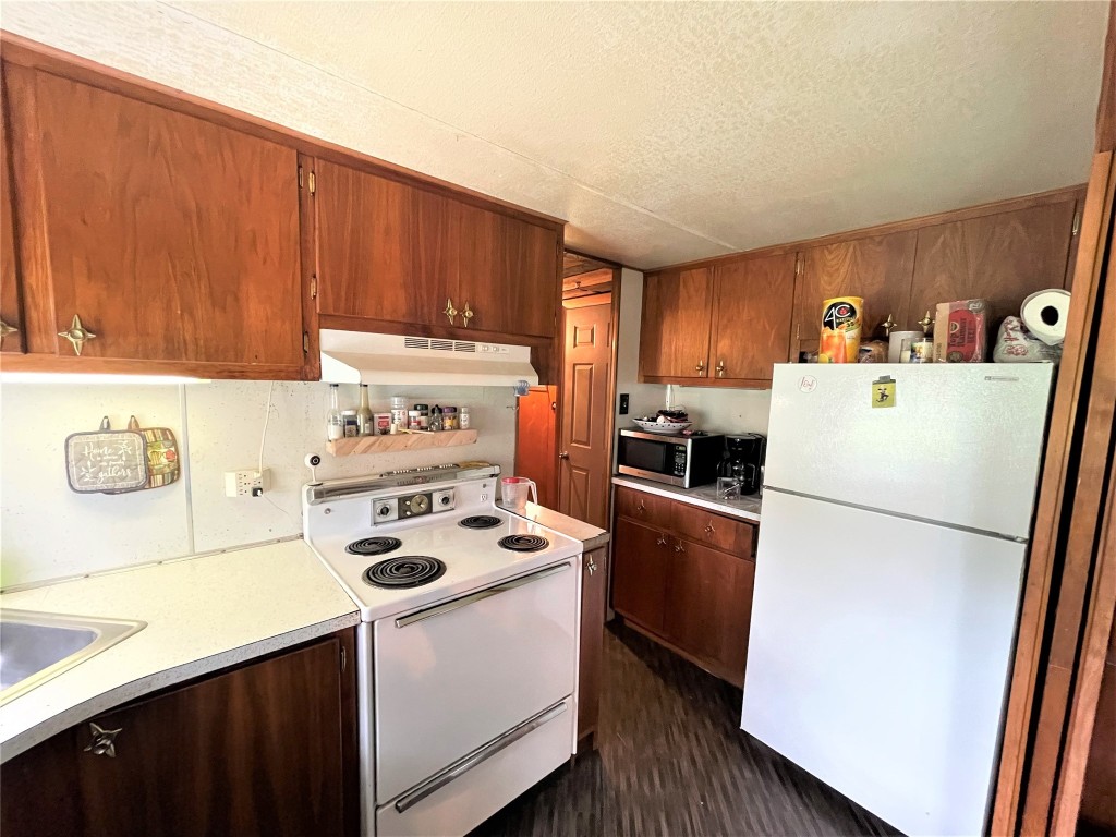 3929 Waverly Road Owego, NY 13827 - Photo 11 of 32 Gallery Image 11
