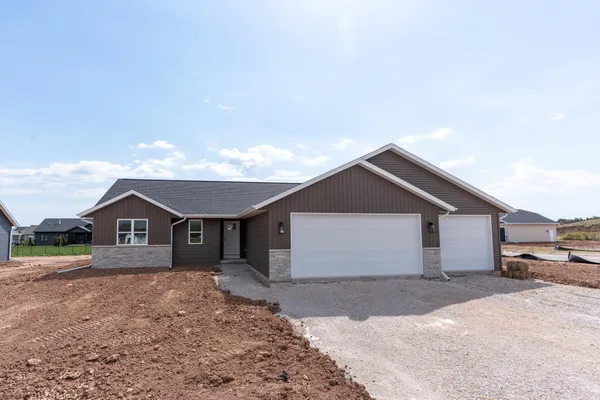 $459,900 | N9222 Anton Court, Appleton, WI 54915