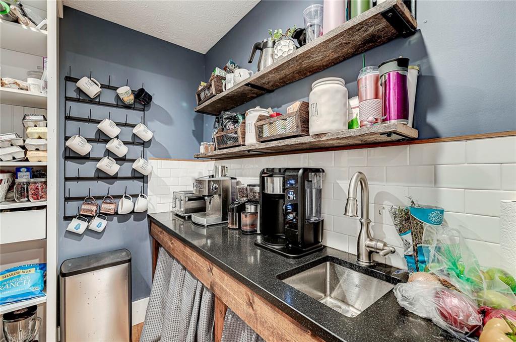 14299 Cherry Tree Road Carmel, IN 46033 - Photo 12 of 45