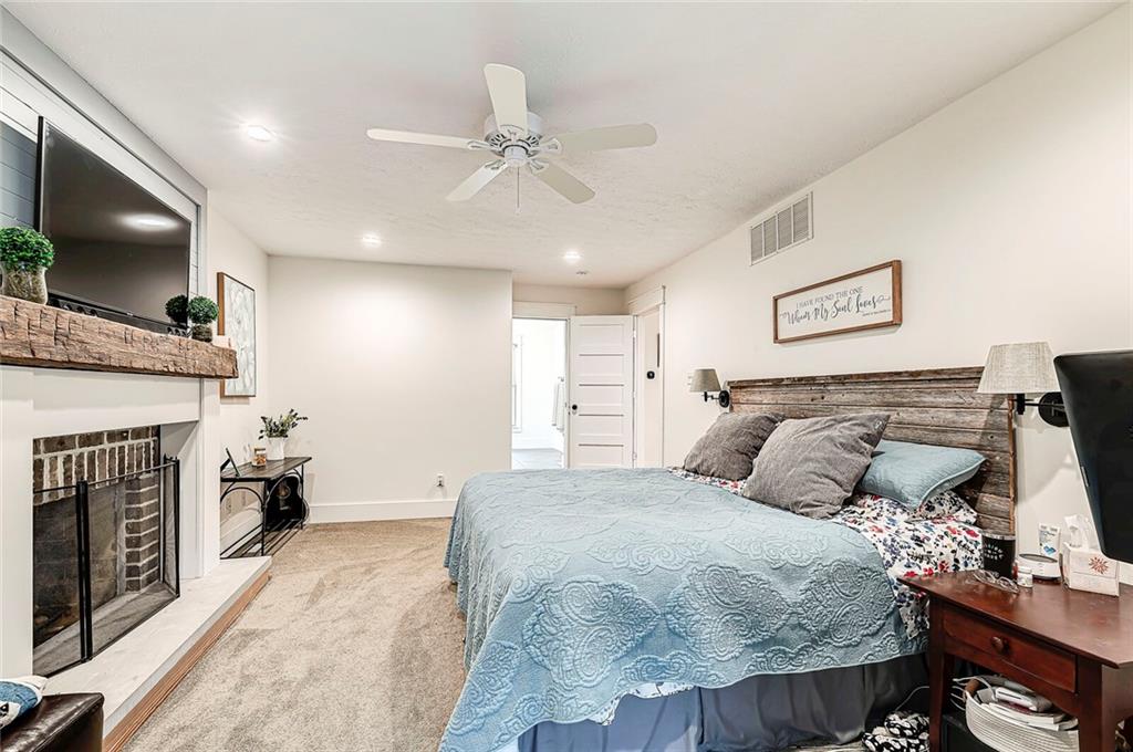 14299 Cherry Tree Road Carmel, IN 46033 - Photo 18 of 45