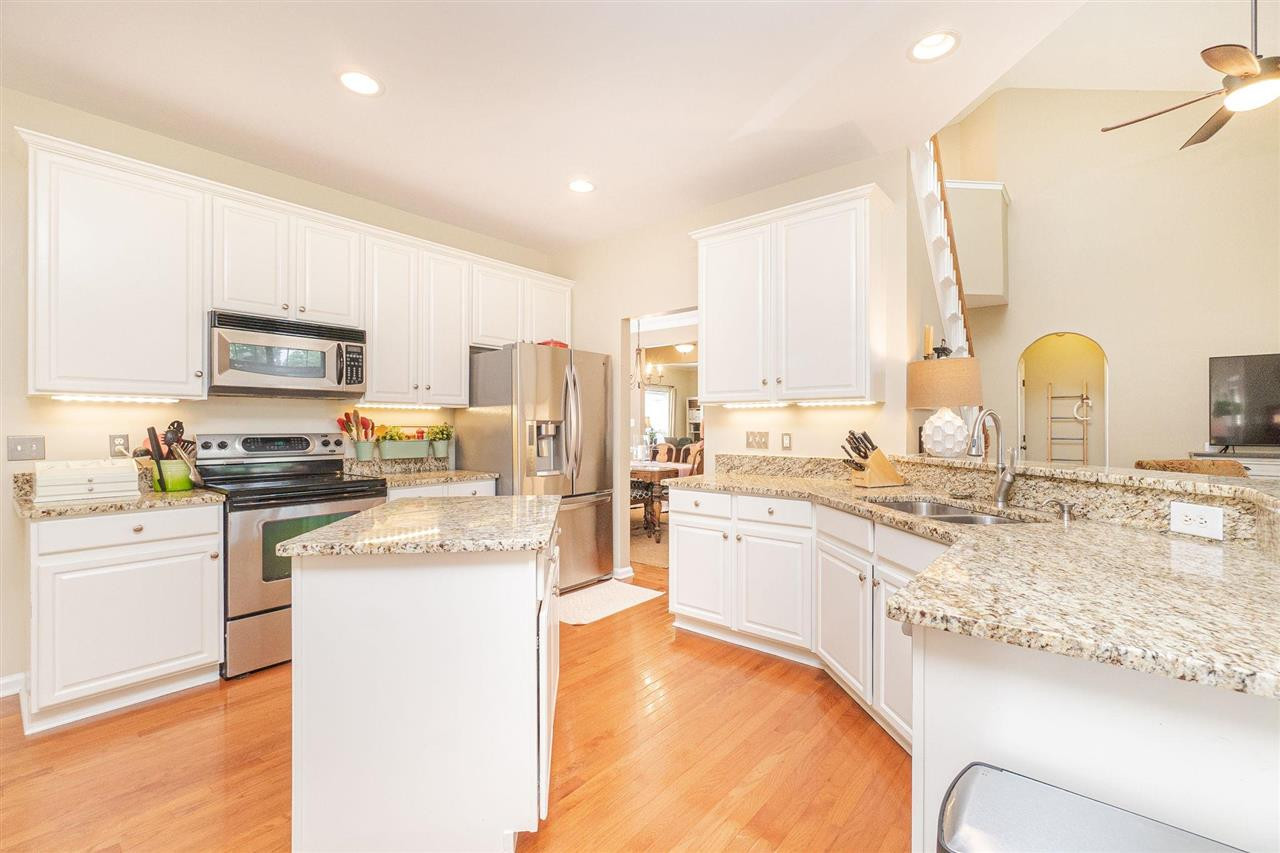 10000 Wyngate Ridge Drive Raleigh, NC 27617 - Photo 10 of 30 Photo 10
