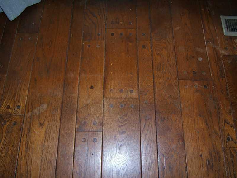 124 Ramage Road Pittsburgh, PA 15214 - Photo 6 of 19 Family Room. pegged hardwood floors