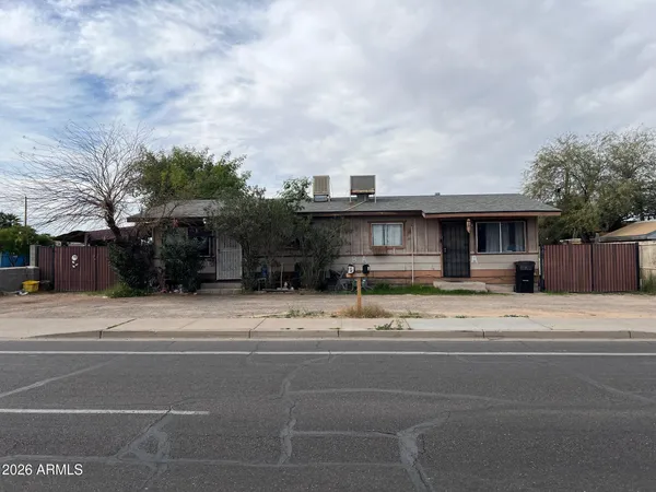 $250,000 | 6410 South 7th Street, Phoenix, AZ 85042