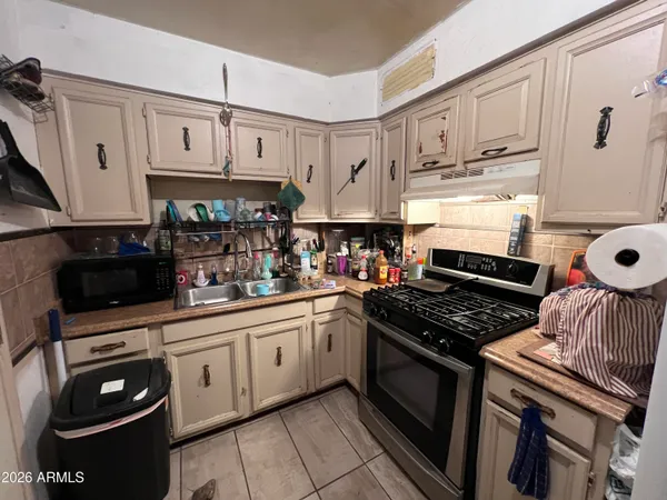 $250,000 | 6410 South 7th Street, Phoenix, AZ 85042