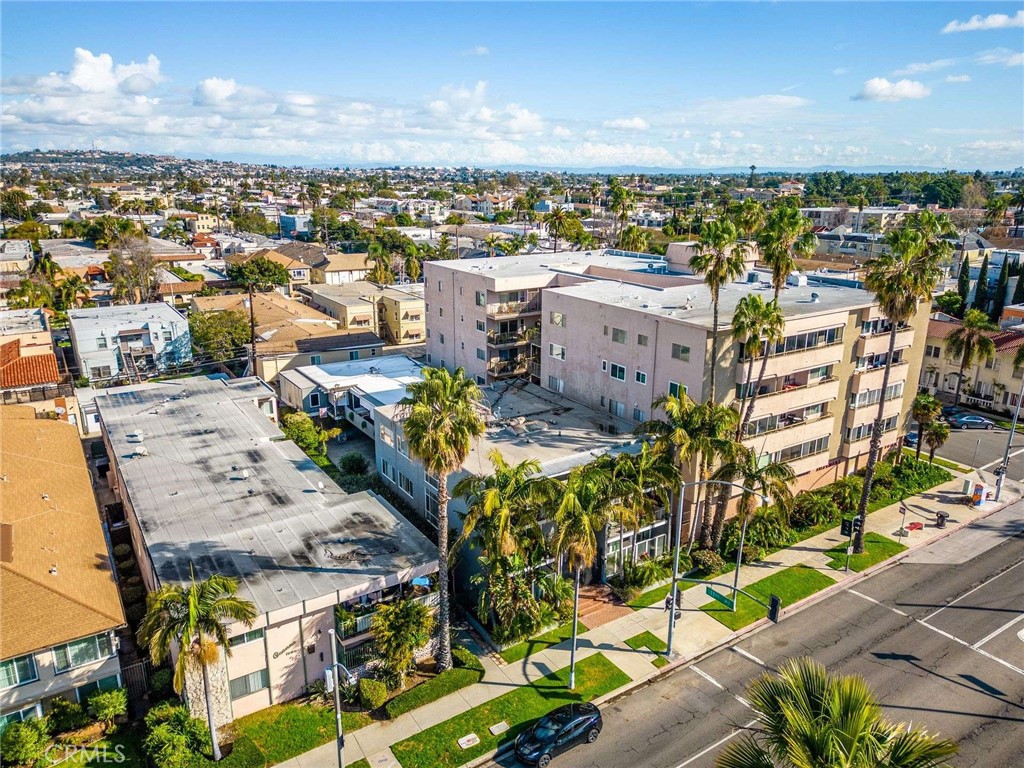 1617 East Ocean Blvd  