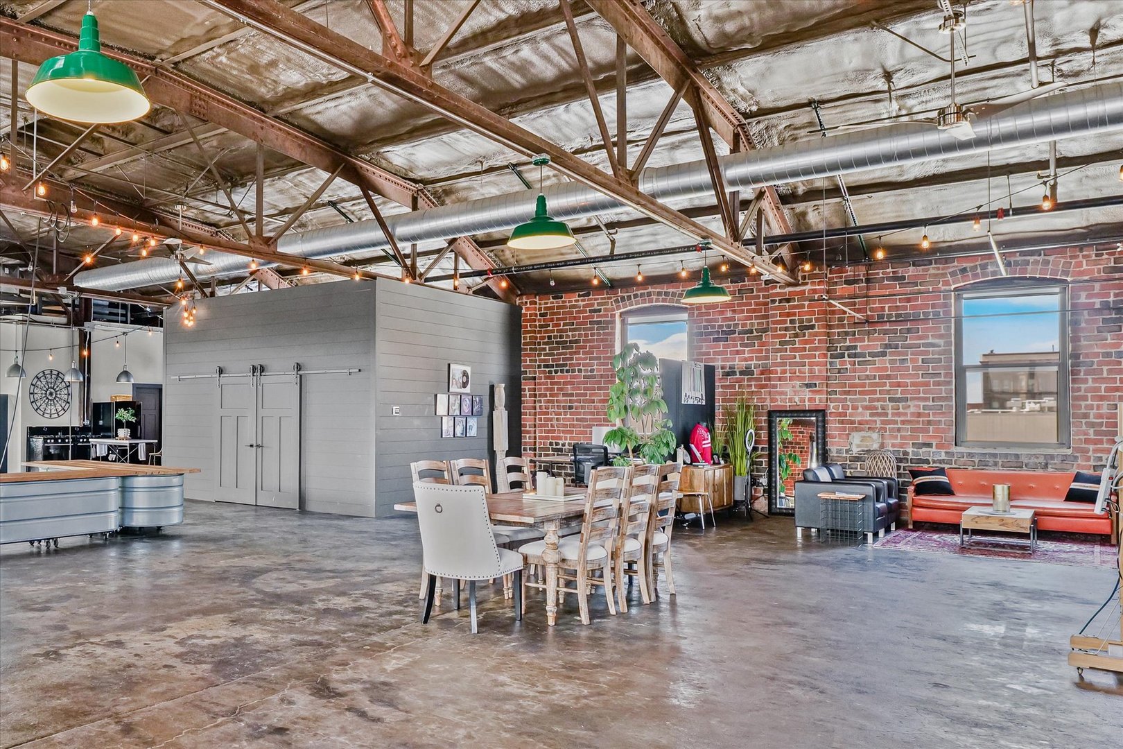 209 East Washington Street, Unit 5 Bloomington, IL 61701 - Photo 20 of 78 a view of a bar restaurant