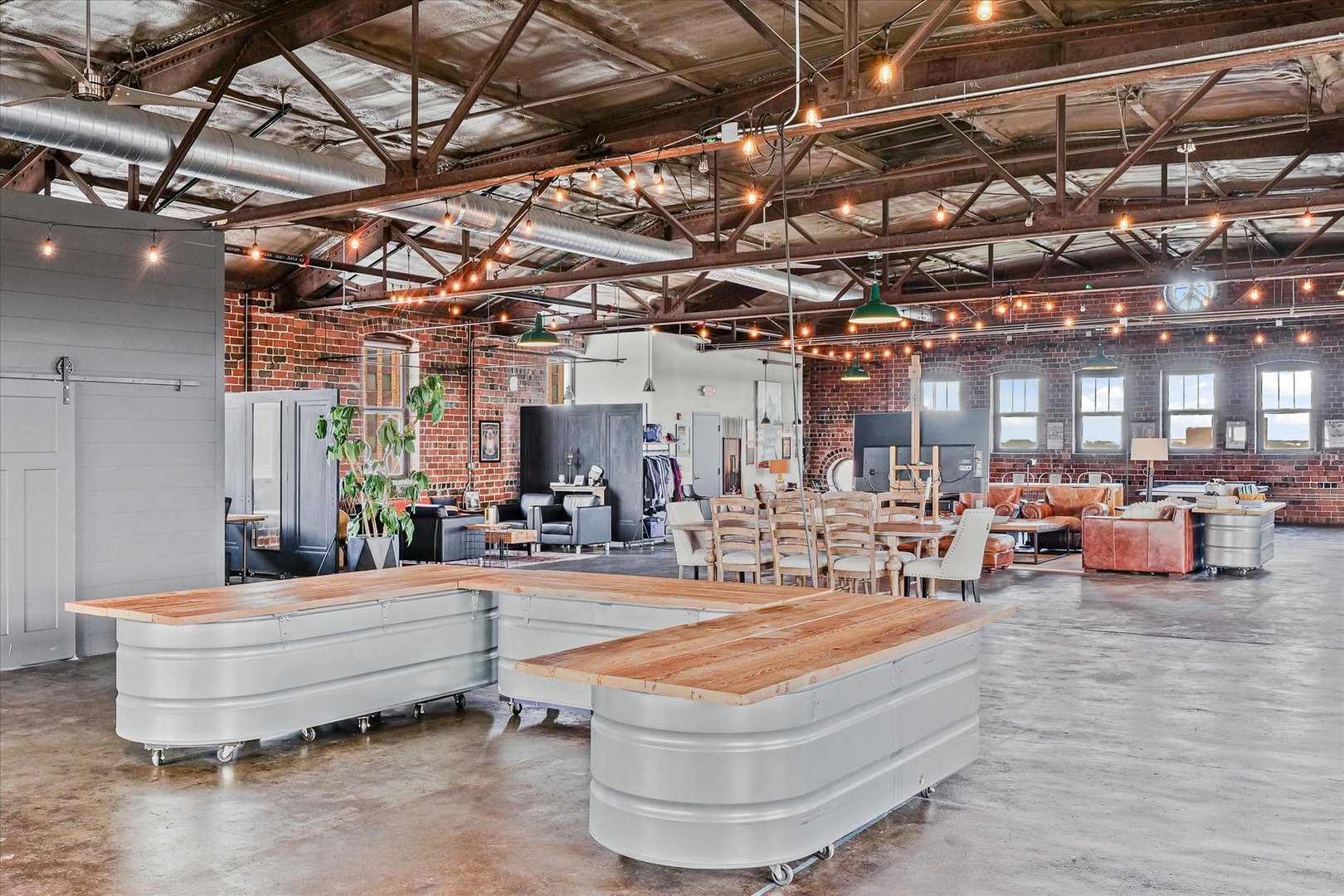 209 East Washington Street, Unit 5 Bloomington, IL 61701 - Photo 36 of 78 a outdoor space with patio lots of furniture