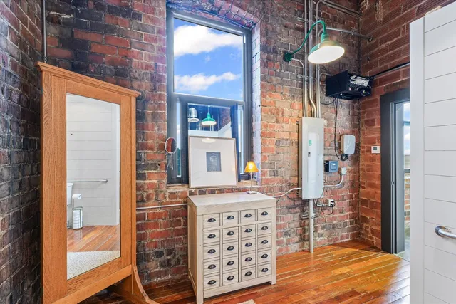 a picture of city view