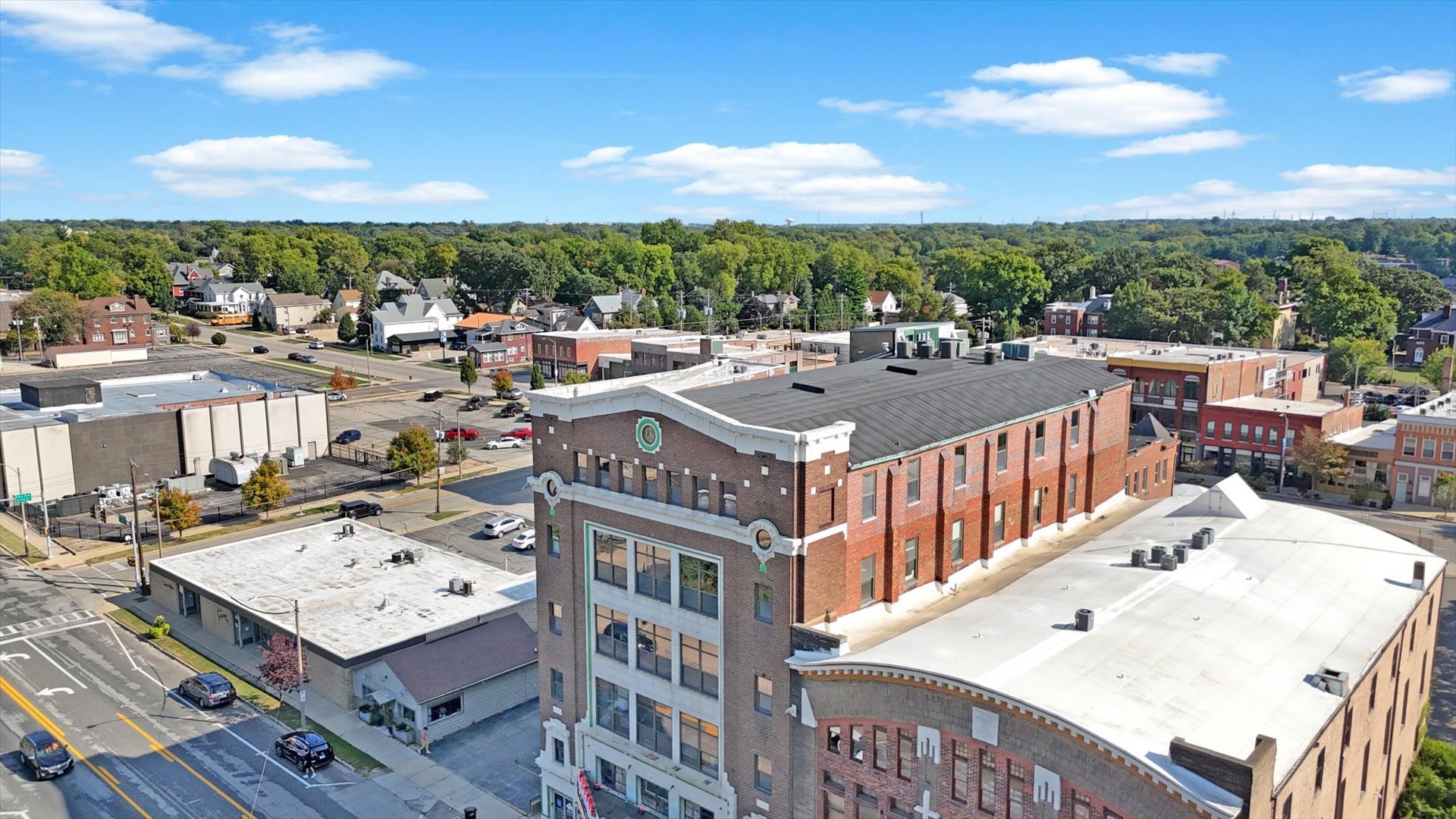 209 East Washington Street, Unit 5 Bloomington, IL 61701 - Photo 64 of 78 a view of a city from a balcony
