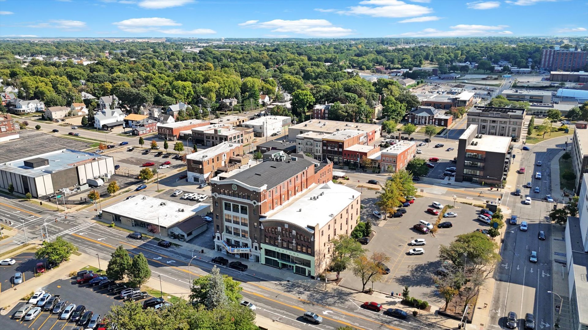209 East Washington Street, Unit 5 Bloomington, IL 61701 - Photo 73 of 78 an aerial view of a city