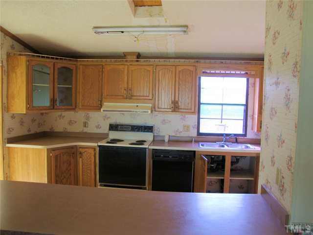 2607 Union Grove Church Road Dunn, NC 28334 - Photo 3 of 7