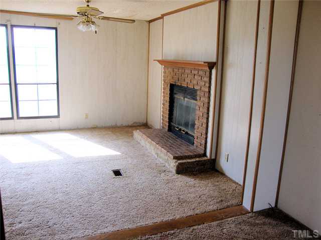 2607 Union Grove Church Road Dunn, NC 28334 - Photo 4 of 7