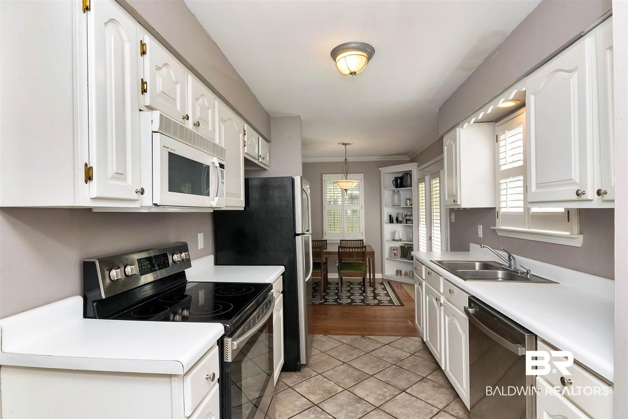 472 Ridgewood Drive Daphne, AL 36526 - Photo 15 of 33 Gallery Image 15