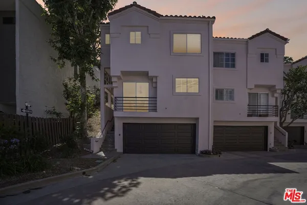 $849,000 | 4347 Freedom Drive, Unit A, Calabasas, CA 91302