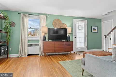 $639,900 | 21 Moreland Road, Paoli, PA 19301