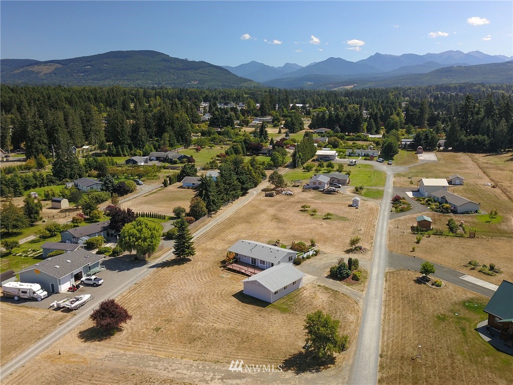 91 Klahn Country Road Sequim, WA 98382 - Photo 2 of 33