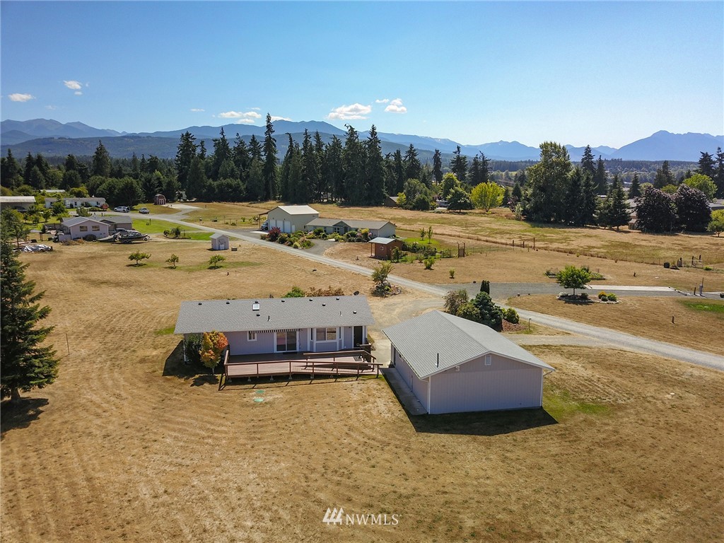 91 Klahn Country Road Sequim, WA 98382 - Photo 3 of 33