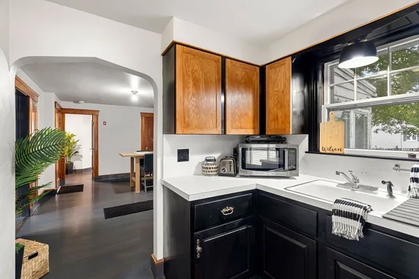 $655,000 | 168 Greene Street, North Andover, MA 01845