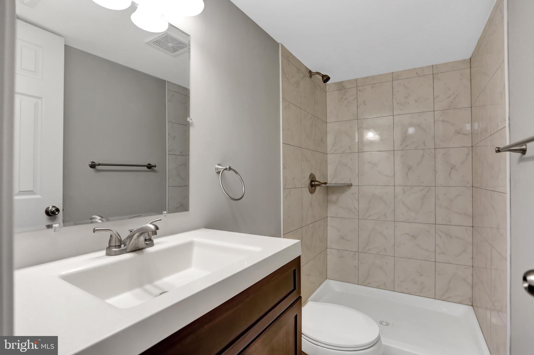 1341 Kitmore Road Baltimore, MD 21239 - Photo 25 of 40