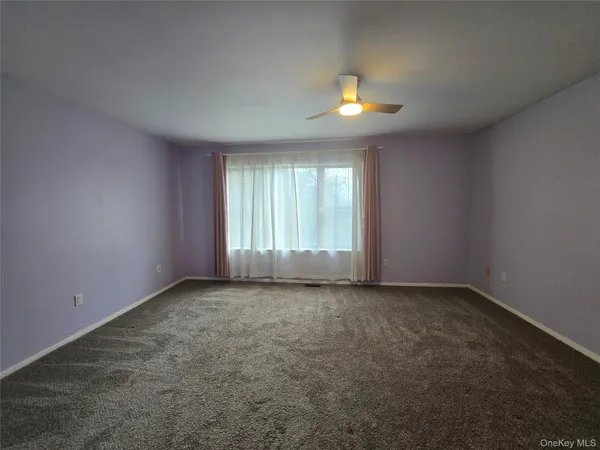 $2,400 | 184 Deer Ct Drive, Middletown, NY 10940