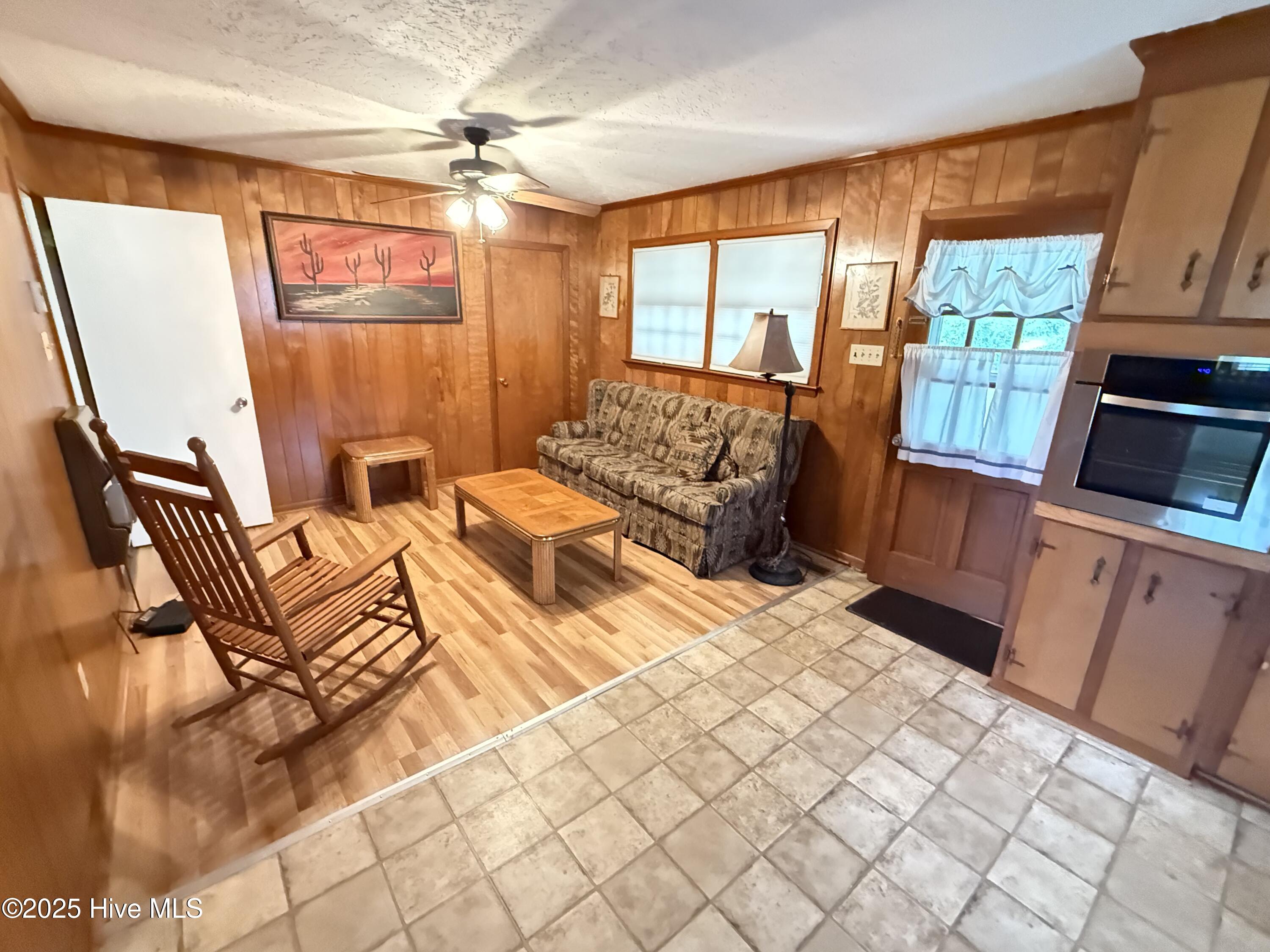 114 Dale Road Mount Olive, NC 28365 - Photo 4 of 15 IMG_3234