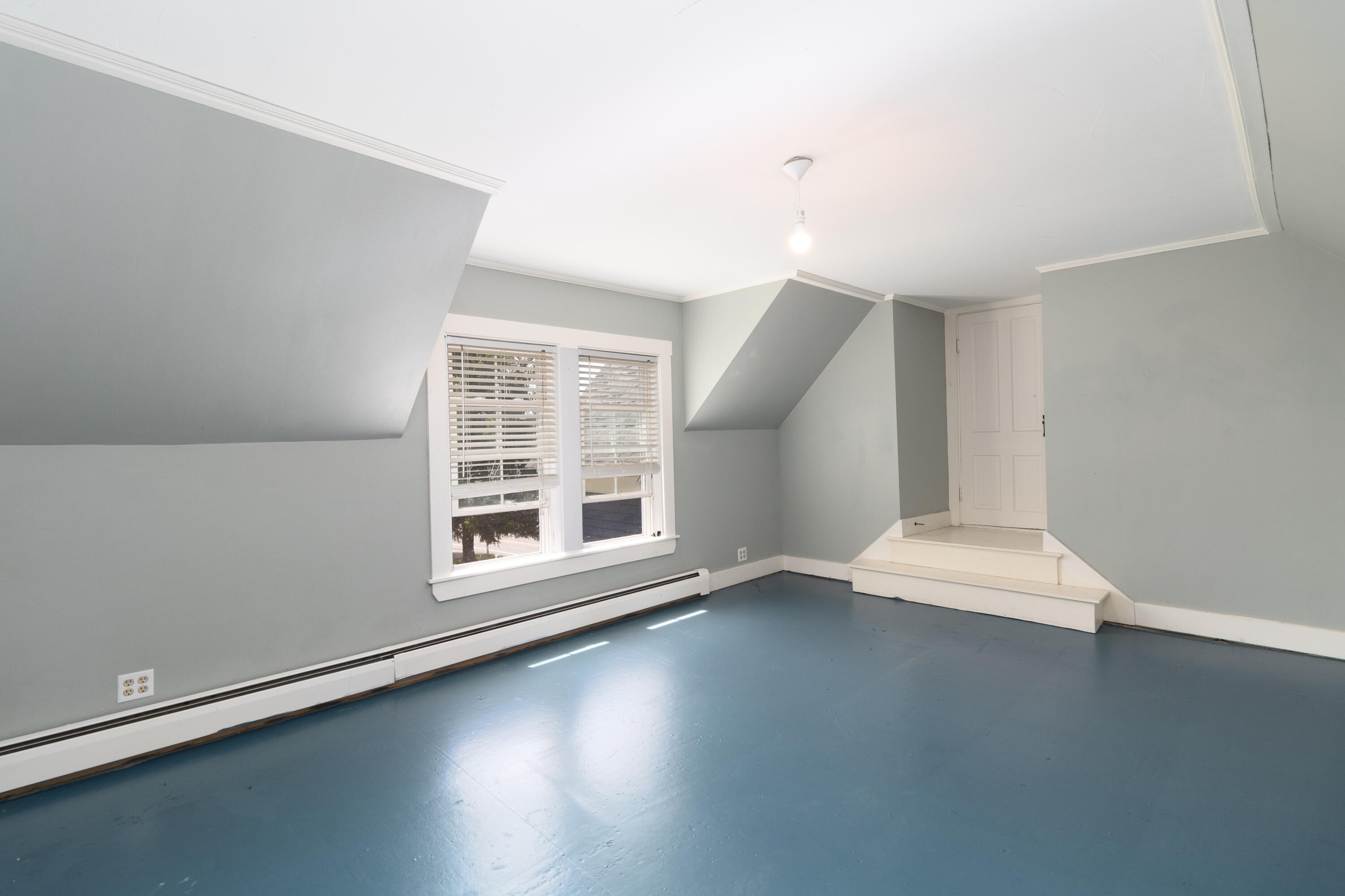 229 Weld Street Dixfield, ME 04224 - Photo 26 of 52 229 Weld Dixfield-37