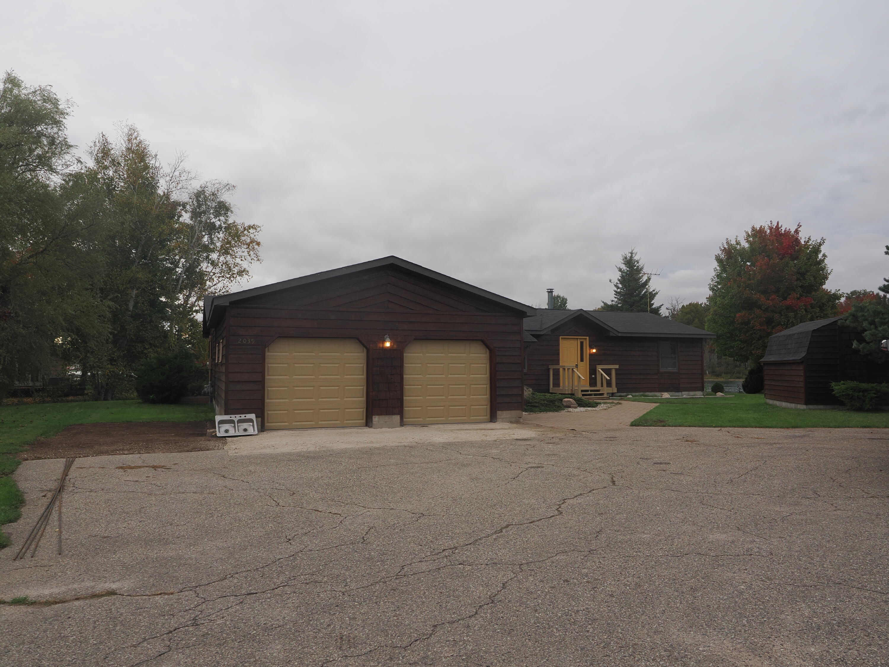 2039 Riverside Drive Sault Ste. Marie, MI 49783 - Photo 42 of 48 Gallery Image 42