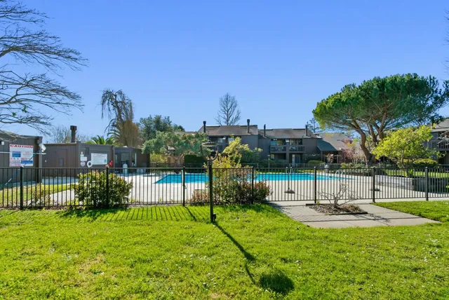 $888,000 | 102 Tree Frog Lane, Santa Cruz, CA 95060