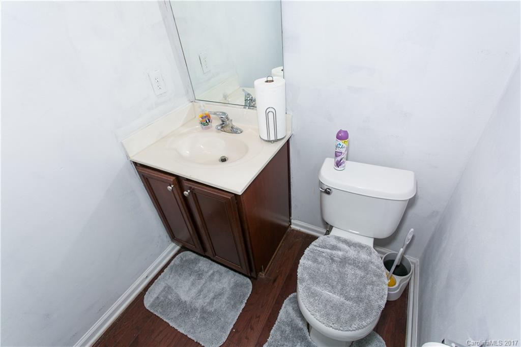 1041 Reigate Road Charlotte, NC 28262 - Photo 17 of 24 Gallery Image 17