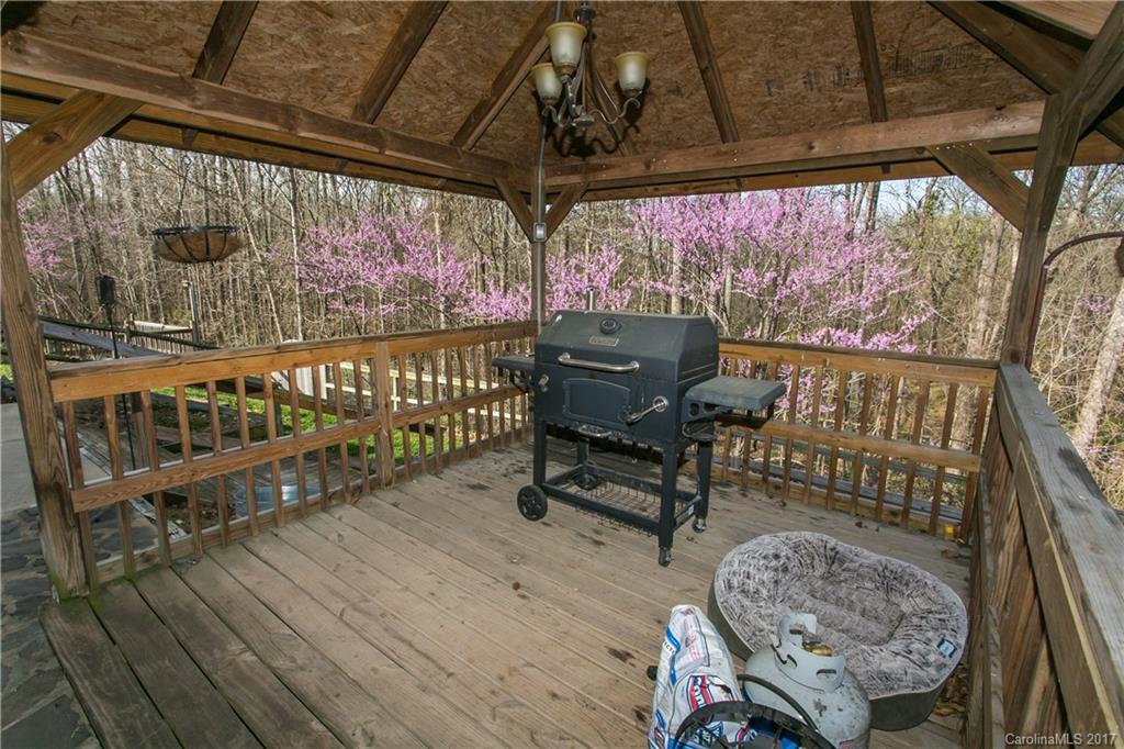 1041 Reigate Road Charlotte, NC 28262 - Photo 22 of 24 Gallery Image 22
