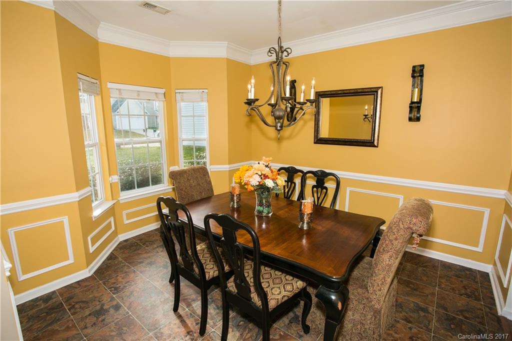 1041 Reigate Road Charlotte, NC 28262 - Photo 8 of 24 Gallery Image 8