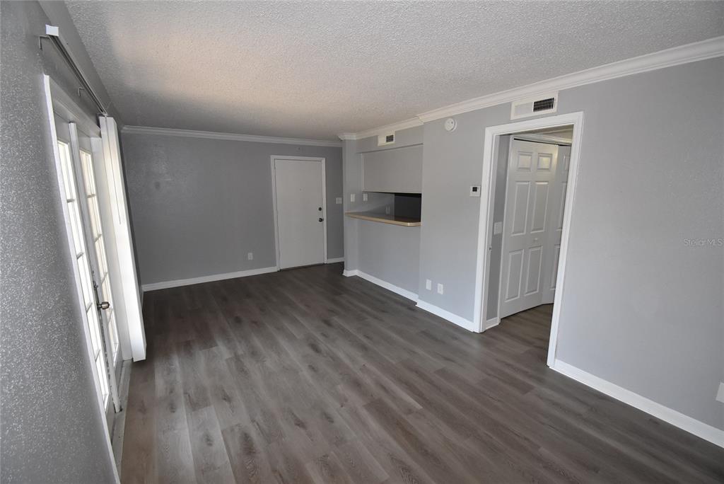 435 Wymore Road, Unit 103 Altamonte Springs, FL 32714 - Photo 4 of 20