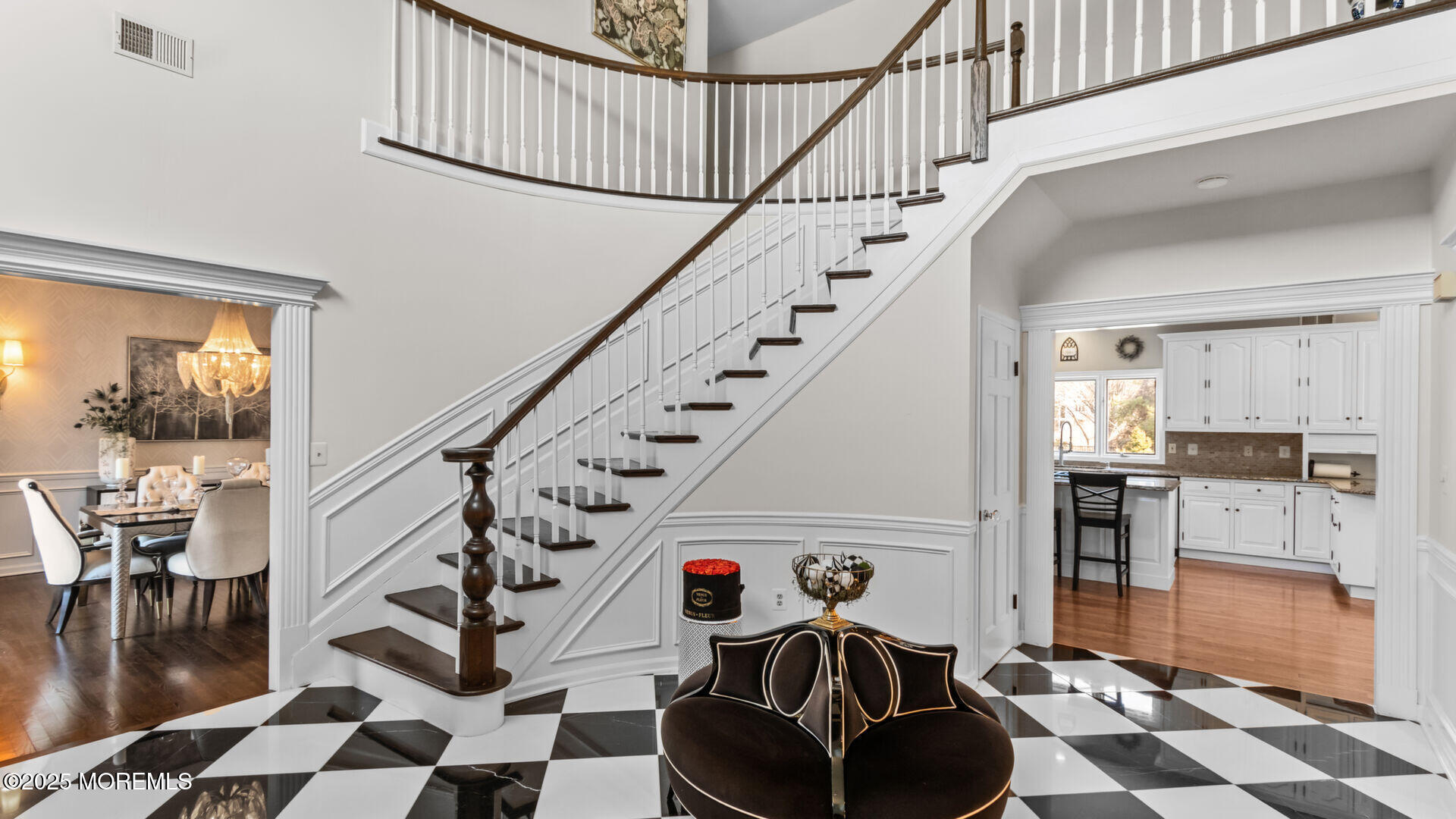 2 Bowling Green Colts Neck, NJ 07722 - Photo 11 of 43 27