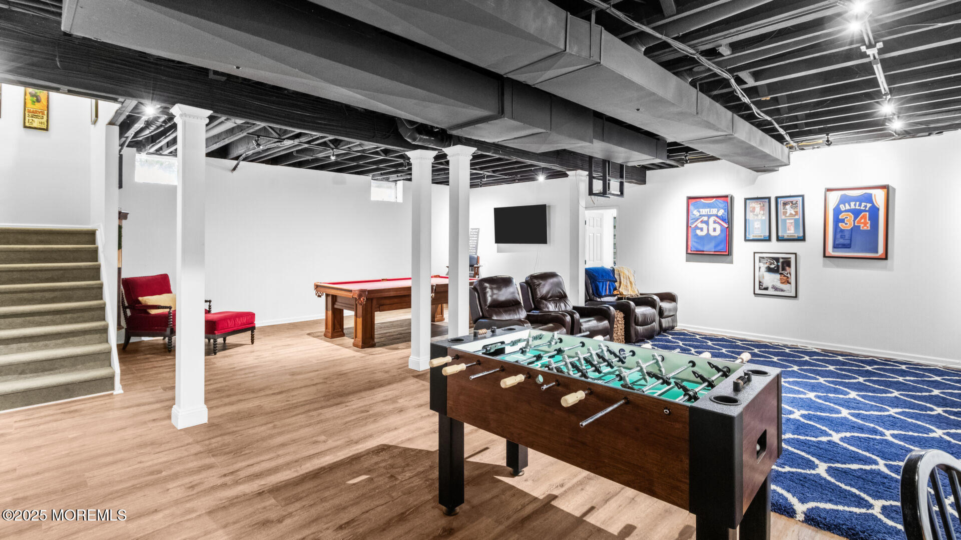 2 Bowling Green Colts Neck, NJ 07722 - Photo 24 of 43 41