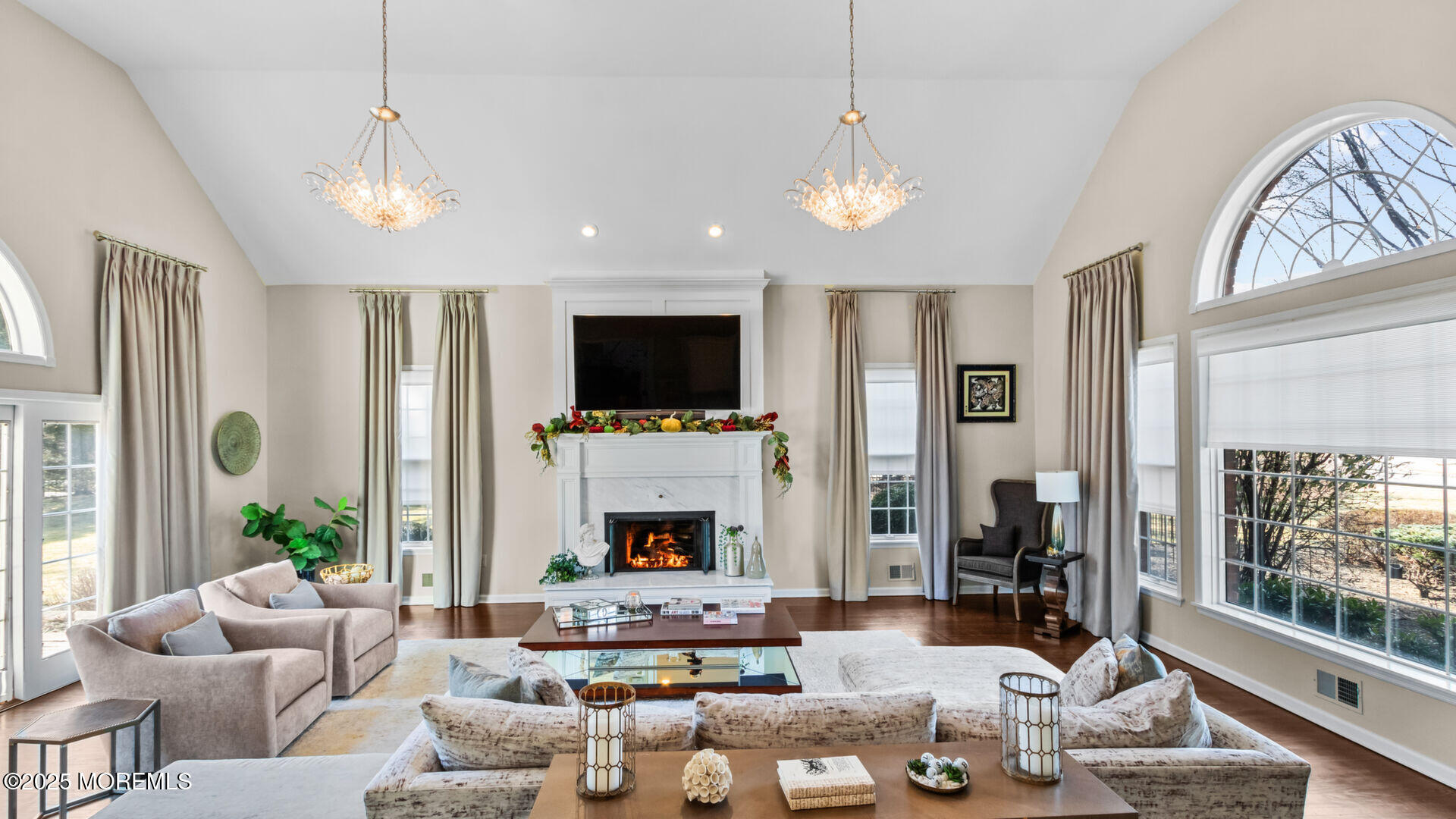 2 Bowling Green Colts Neck, NJ 07722 - Photo 6 of 43 21