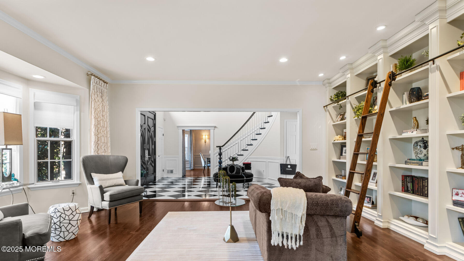 2 Bowling Green Colts Neck, NJ 07722 - Photo 9 of 43 25