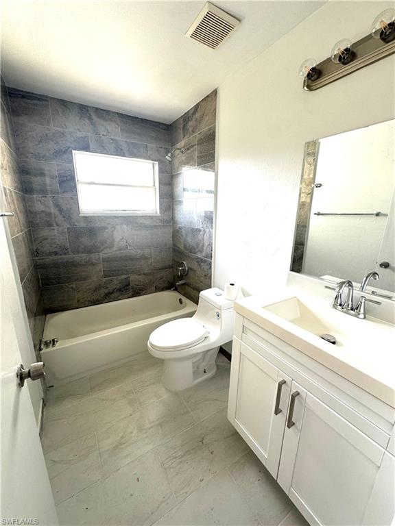 1171 South Alhambra Circle Naples, FL 34103 - Photo 6 of 9