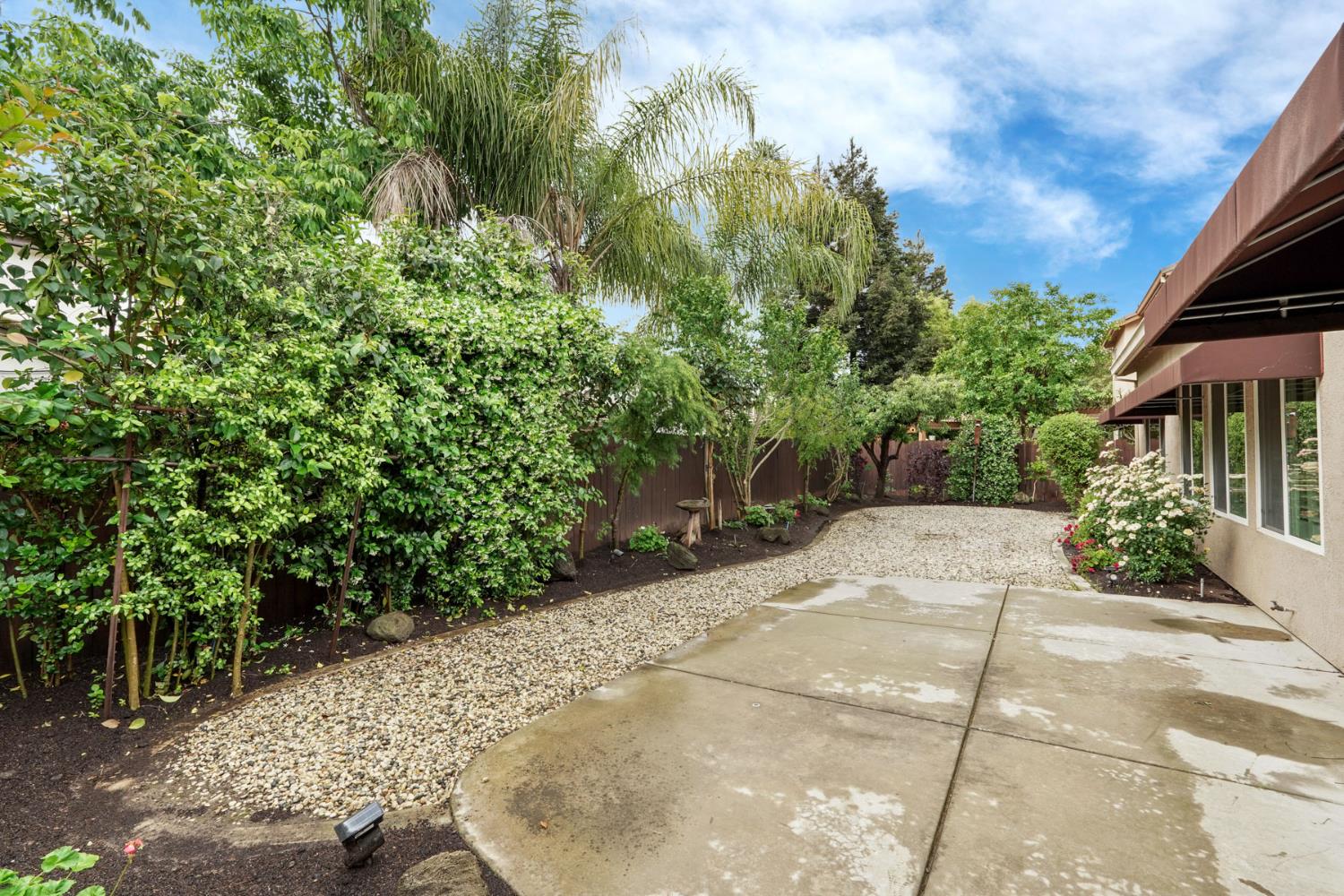 2088 Incline Drive Lodi, CA 95242 - Photo 9 of 34