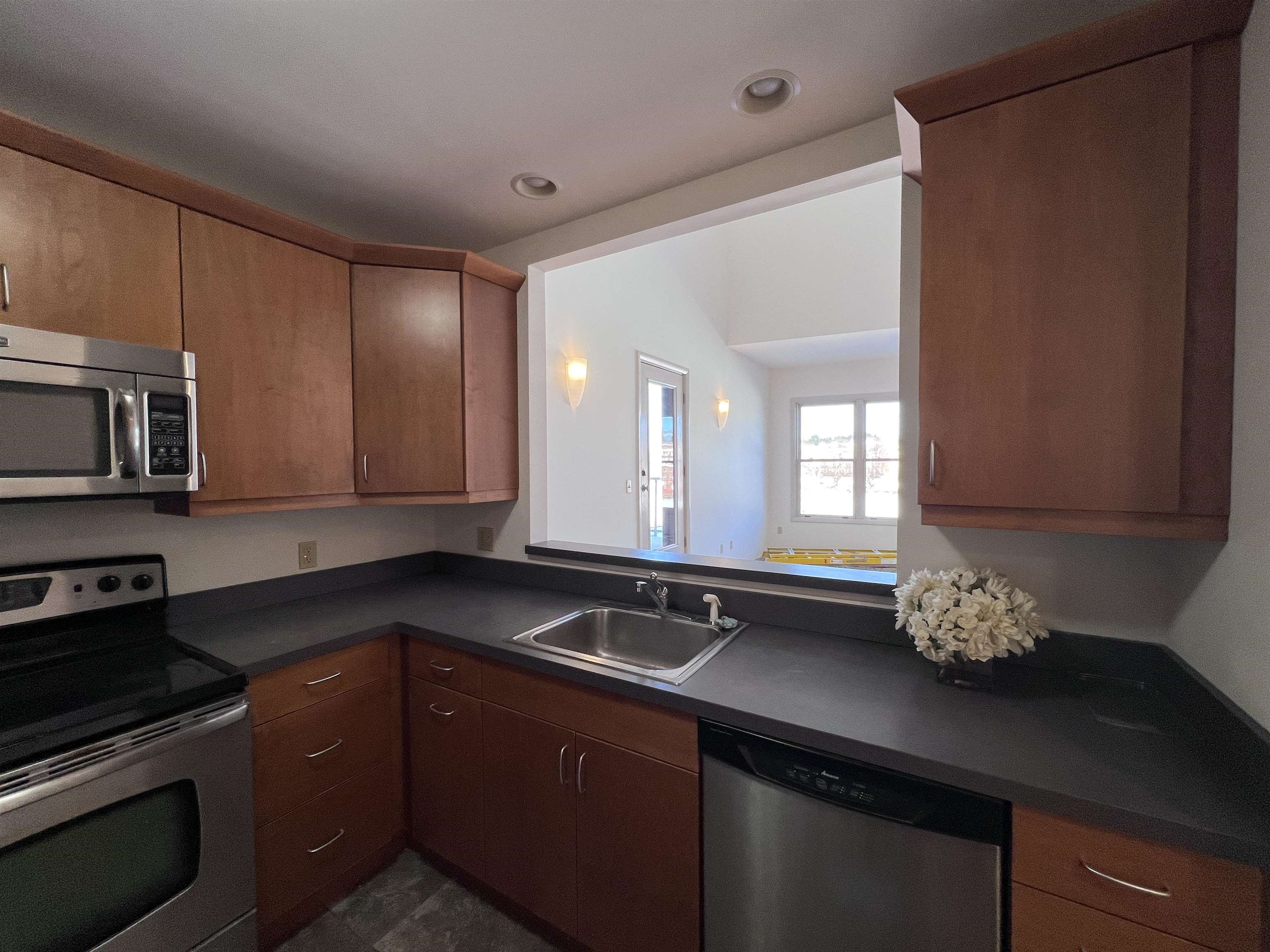 153 Water Street Exeter, NH 03833 - Photo 5 of 21