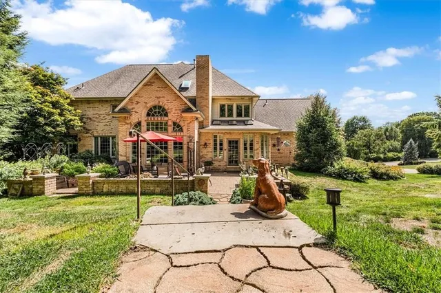 $1,050,000 | 760 Stonegate Drive, Wexford, PA 15090