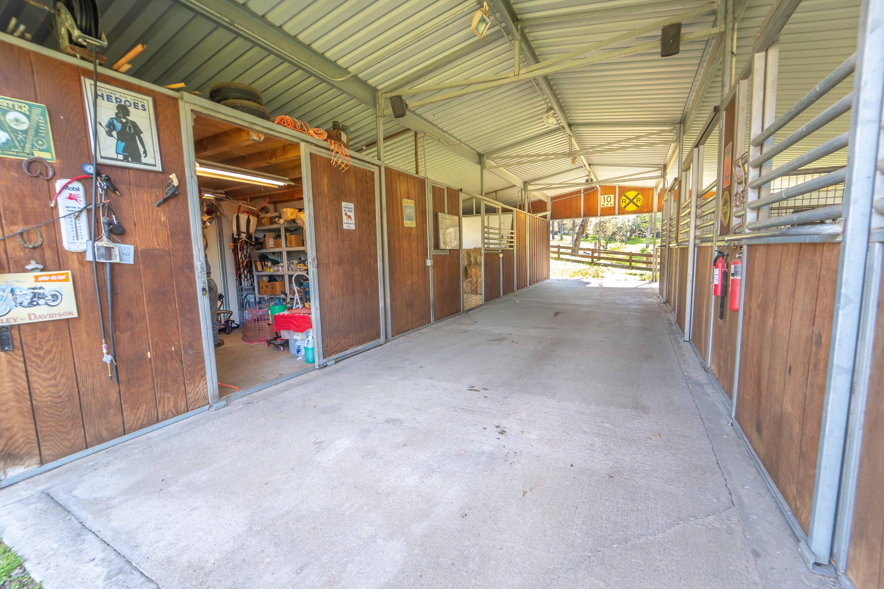 44294 Sequoia Oaks Drive Three Rivers, CA 93271 - Photo 88 of 118 -