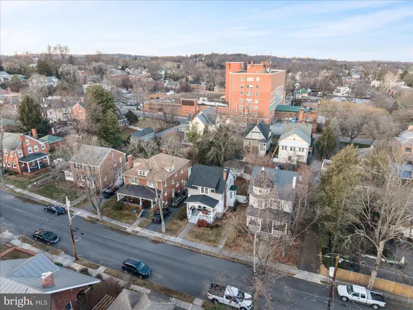 $489,000 | 312 West Cecil Street, Winchester, VA 22601